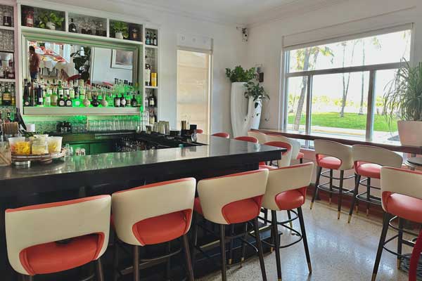 Restaurant - The Avalon Hotel Miami Beach