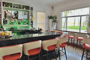 Lobby Bar